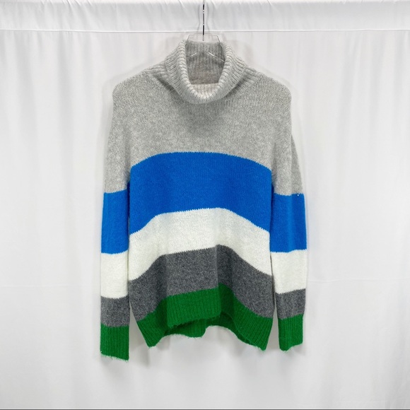 SALE 🔥 Vince Camuto Vivid Turtleneck - Picture 2 of 3